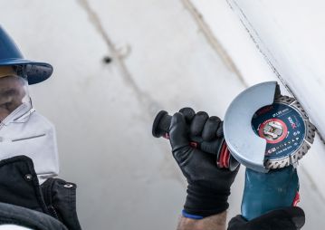 Алмазный отрезной круг универсальный Bosch EXPERT MultiMaterial X-LOCK 125x22.23x2.4x12 мм