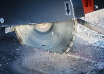 Алмазный отрезной круг по асфальту Bosch PRO Asphalt 350x20/25.4x3.2x12 мм